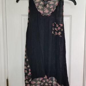 Rue 21 floral tank top
